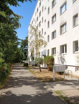 renovierte Single Wohnung - Brandenburg (Havel)
