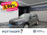 VW Tiguan, 1.5 TSI Active IQ Drive TravelAssist, Jahr 2022 - Hamm