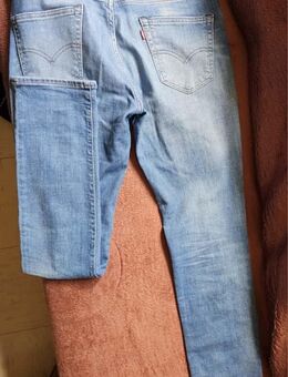 Levi's 514 32/34 blau - Wedel
