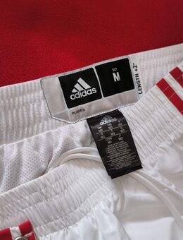 Adidas Sporthose Größe M Nagelneu - Kaiserslautern