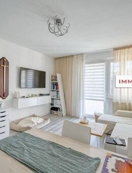 IMMOBERLIN:DE - Sonnige Wohnung mit französischem Balkon in gefragter Lage - Berlin