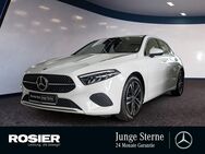 Mercedes A 180, Progressive, Jahr 2023 - Menden (Sauerland)