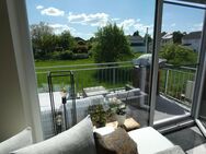 Moderne Wohnung mit Wärmepumpe, Fußbodenheizung, Balkon und Carport - Grafschaft