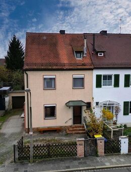 Charmante Doppelhaushälfte mit großem Garten in Top-Lage von Nürnberg - Nürnberg