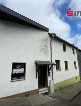 Modernisierungsbedürftiges Einfamilienhaus in ruhiger Randlage - Stolberg (Rheinland, Kupferstadt)