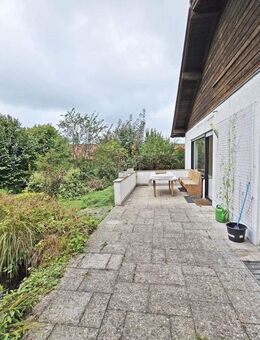 Erwecken Sie dieses bezugsfreie Einfamilienhaus aus seinem Dornröschenschlaf.... - Starnberg