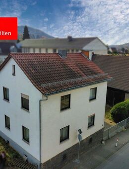 Wohnhaus mit Scheune, Innenhof und Gestaltungsspielraum in Reichenbach - Lautertal (Odenwald)