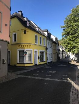 Historisches Altstadthaus in toller Lage, mit 2 separten Etagen zum Wohnen oder Arbeiten - Andernach