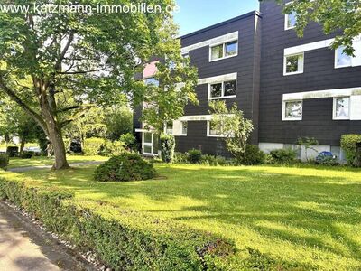 Charmante, helle 2 ½ Zimmerwohnung mit Loggia und sehr guter Raumaufteilung in Brühl-Kierberg zu verkaufen