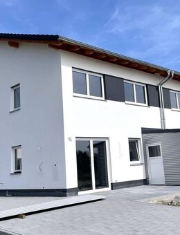 Energieeffizienter Neubau wartet auf Mieter - modern und zukunftssicher! - Winzer