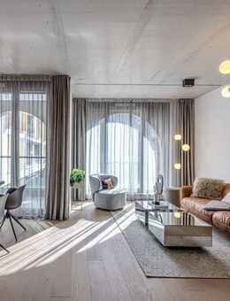 Dachgeschosswohnung mit Fernsicht und 30 m² Südterrasse - Einziehen und begeistern lassen - Ditzingen