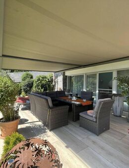 Saniertes Zweifamilienhaus mit XXL-Garage (4PKWs) - ruhig & sonnig zw. Chieming und Traunstein - Nußdorf