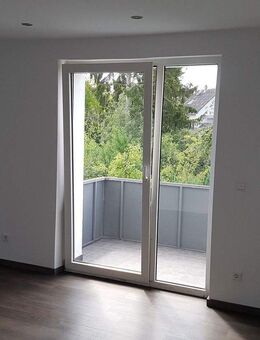 2-Zimmer Wohnung mit Balkon und Tageslichtbad - Heuchelheim