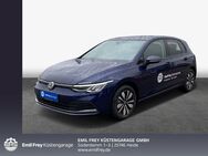 VW Golf, 1.5 VIII MOVE eTSI 130PS, Jahr 2023 - Heide