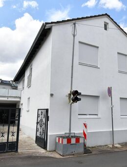 Top 2 Familienhaus- fast alles neu gemacht und im allerbesten Zustand, freigestellt! - Heidesheim (Rhein)