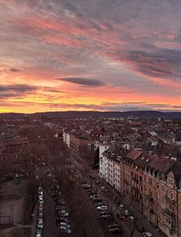 Renovierte Helle 3- Zimmer Wohnung, 78qm, Balkon & EBK - Top Lage in KA - Karlsruhe