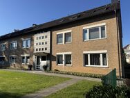 Gepflegte 3 Zimmer-Dachgeschoss-Wohnung in ruhiger Lage von Düsseldorf- Unterbach - Düsseldorf