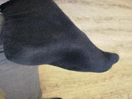 Getragene Socken (M, Größe 44) zu verkaufen - München
