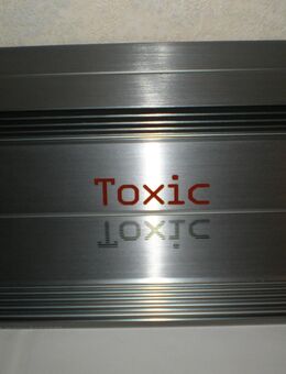 4-Kanal Endstufe Toxic 1000 Watt, Stromkabel 10 mm² - Saffig