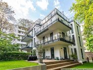 Stylish penthouse maisonette with 2 terraces and parking space in Kreuzberg town villa - Berlin