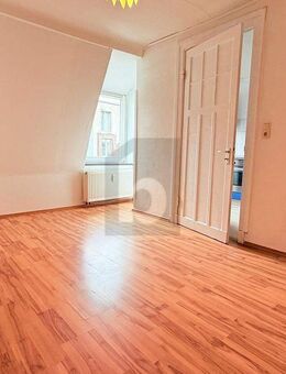 KOMPAKTES ZUHAUSE ÜBER DEN DÄCHERN VON ALTONA - Hamburg