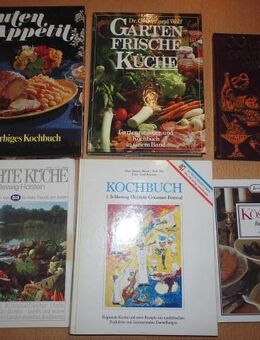 Kochbücher Kräuter Gourmet 55 Bücher+Hefte zus. 5,- - Flensburg
