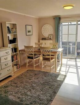 Ruhige und moderne, 2- Zimmer- Wohnung mit EBK und TG-Stellplatz zu verkaufen - Mühldorf (Inn)