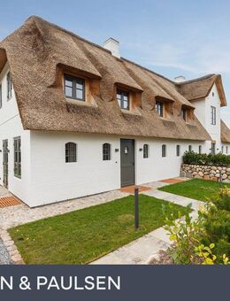 Neubau unter Reet: Hausteil (Ost) direkt an den Feldern in Morsum (DW) - Sylt