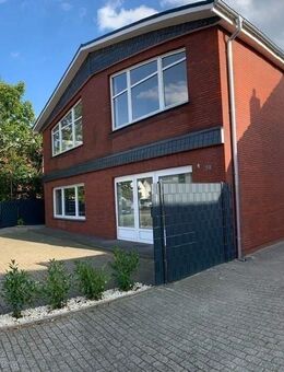 *** Attraktive 2-Zimmer-Wohnung mit Terrasse und Stellplatz in ruhiger Lage *** - Großenkneten