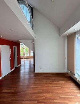 Schöner Wohnen in Heisingen! Chice 5-R.-Maisonette mit Dachterrasse & 2 TG-Stellplätzen - Essen