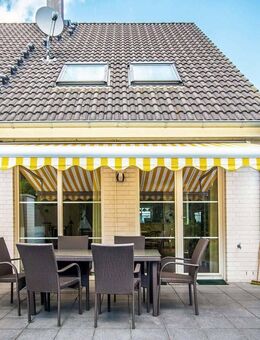 Reihenendhaus mit über 500 m² großem Garten - ein Paradies für Familien mit Kindern - Düsseldorf