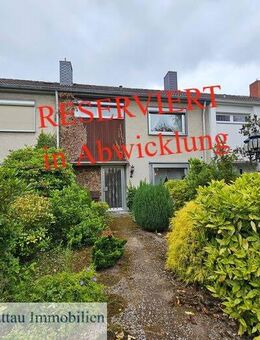 G 08 SCHWANEWEDE -renovierungsbedürftiges Reihenmittelhaus mit Garage- - Schwanewede