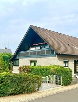 Goßzügig angelegtes 1-2 Familienhaus in sehr gepflegten Zustand !! - Straelen