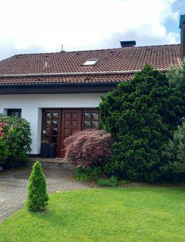 Von privat & provisionsfrei: Einfamilienhaus mit sep. Einliegerwhg. auf Kaufgrundstück in Bestlage Schalksmühle-Heedfeld - Schalksmühle