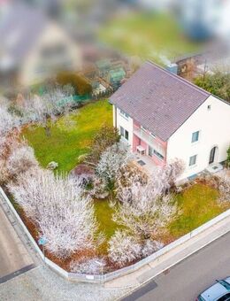 Ihr neues Zuhause? Renovierungsbedürftiges Einfamilienhaus auf großem Grundstück in TOP-Lage - Bobingen