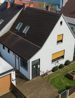 Zwei Doppelhaushälften auf gemeinschaftlichem Grundstück - Wunsiedel