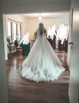 Hochzeitskleid - Schleiden