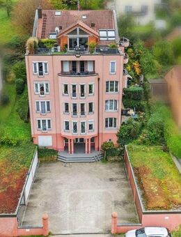 Eindrucksvolles Wohnensemble | Hochwertige 5-Zimmer-Wohnung | EBK & Lift | Balkon | Garage - Pforzheim