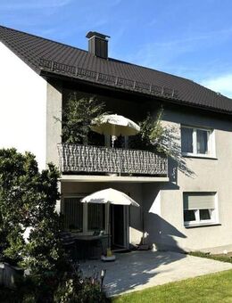 Moderniesiertes Zweifamilienhaus in ruhiger Lage - Dasing