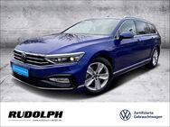 VW Passat Variant, 2.0 TSI Elegance HarmanKardon, Jahr 2023 - Leuna