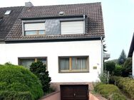 Güls; Doppelhaushälfte mit Terrasse, Garten, überdachter Balkon u. Garage - Koblenz