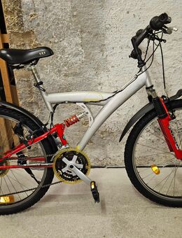 26 er MTB Fahrrad Mountain Bike Fully 21 Gang Shimano vollgefedert - München