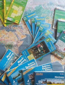 Rad- und Wanderkarten von Deutschland und Österreich zu verschenken - Stuttgart