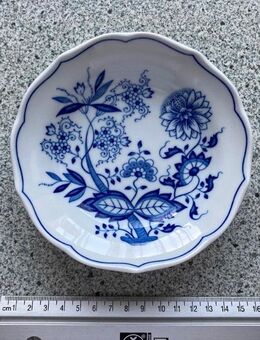 Hutschenreuther Untertasse original Zwiebelmuster 1. Wahl - Langen (Hessen)