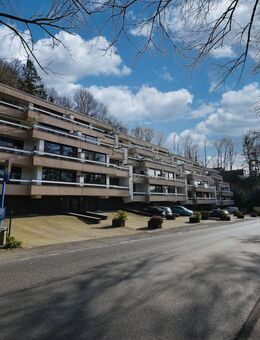 ***renovierte Wohnung mit großer, sonniger Terrasse - Wuppertal