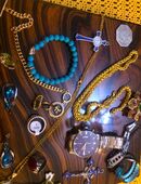 Schmuck Ringe Kette Uhr Munze Ohrringe alles kostenlos abgebe in Dresden oder Versand in 01067