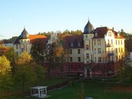 Sehr schöne 3-Zi-Wohnung im 1.OG mit großem Südbalkon, Tiefgarage im Reußpark, - Gera