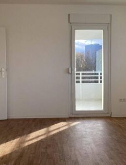 3-Zimmer Wohnung mit Balkon mit Blick über Bielefeld -Schildesche! - Bielefeld