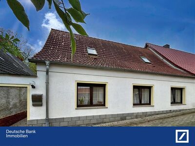 Sanierungsobjekt! Idyllisches Einfamilienhaus in Hadmersleben mit viel Potential!