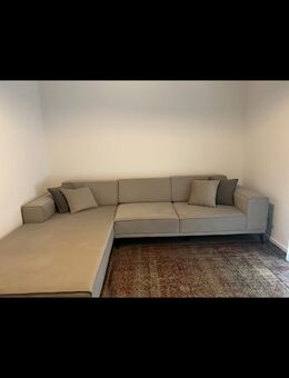 Couch mit Schlaffunktion - Rastatt Zentrum